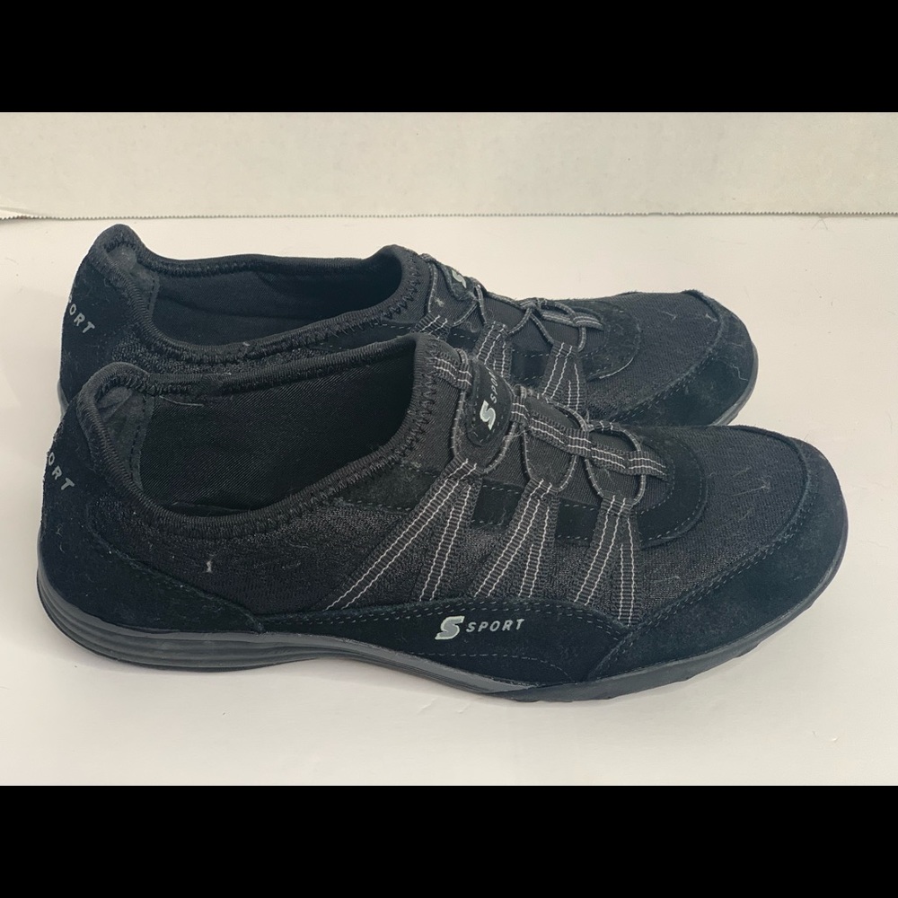 Sketchers sport women’s shoe sz 9, no lace